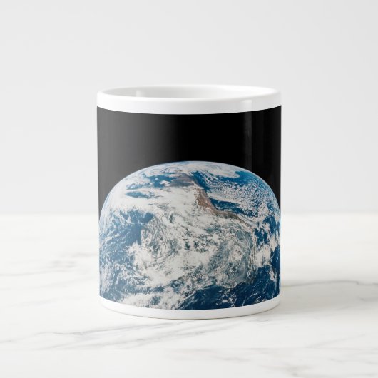Aarde genomen van de Aollo 8 ruimtesonde. Grote Koffiekop (Voorkant)
