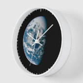 Aarde genomen van de Apollo 13 ruimtesonde. (Hoek)