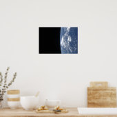 Aarde-horizon en de duisternis van de ruimte poster (Keuken)