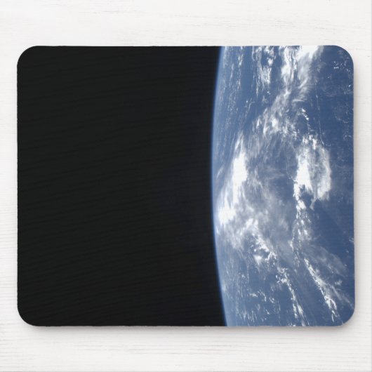 Aarde-horizon en de zwarte aard van ruimte 2 muismat (Voorkant)