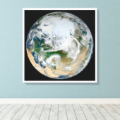 Aarde met het Noordpoolgebied, Europa en Azië. Canvas Afdruk (Insitu (Houten vloer))