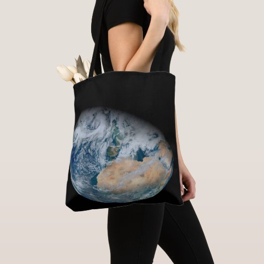 Aarde met Noord-Afrika en Zuidwest-Europa Tote Bag (Dichtbij)