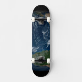 Aarde met wolken en Zee Persoonlijk Skateboard (Voorkant)