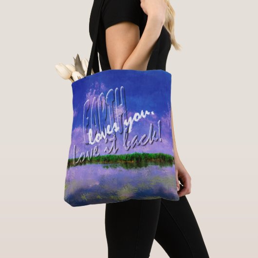 Aarde Onze blauwe zomerhemel en water Tote Bag (Dichtbij)