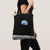 Aarde opkomend boven Maan - Vlag en Aarde Tote Bag (Dichtbij)