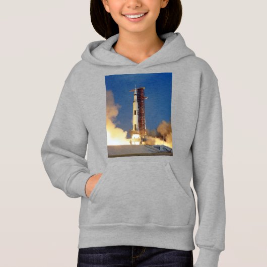 Aarde schudt als Saturn V de hemel doorklieft naar (Voorkant)