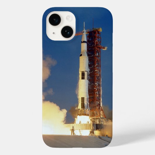 Aarde schudt als Saturn V verbrandt de lucht naar  Case-Mate iPhone Case (Achterkant)