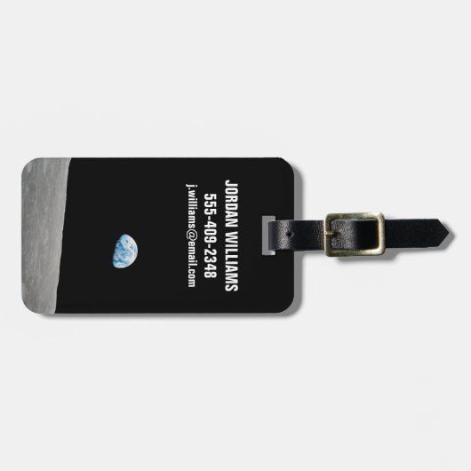 Aarde stijgt boven de maanhorizon. bagagelabel (Voorkant horizontaal)