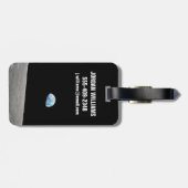 Aarde stijgt boven de maanhorizon. bagagelabel (Achterkant horizontaal)