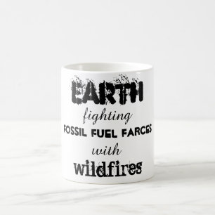 Aarde vecht tegen fossiele brandstof-farces met na koffiemok