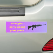 aardig pistool bumpersticker (Op auto)