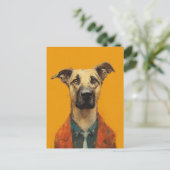 Aardige hond in een pak briefkaart (Staand voorkant)