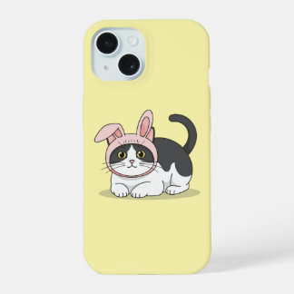 Aardige Tuxedo Kat in Roze Konijnenhoed Esthetiek iPhone 15 Case