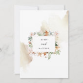 Aardse Bloemen Elegant Beige Formele Trouw Uitnodi Kaart (Achterkant)