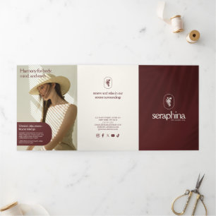 Aardse elegantie Logo Beauty, Spa Maroon Brochure Drieluik Kaart