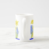 Aardse lente op een Bone China Mok (M, D) (Achterkant)