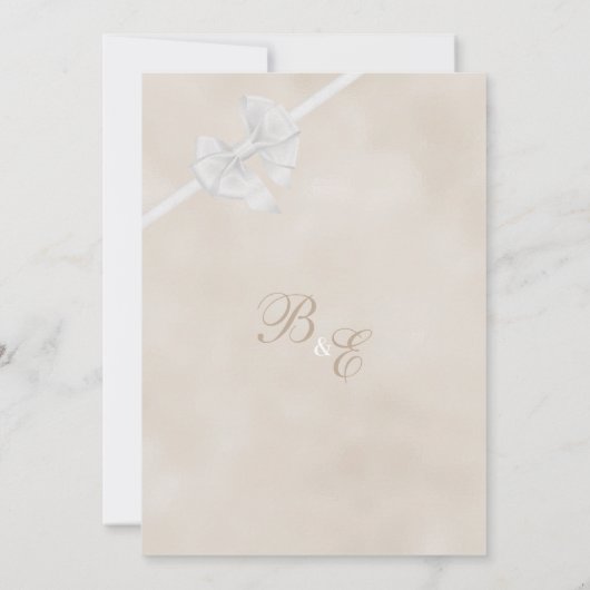 Aardse neutrale  elegante witte boog Bruiloft Kaart (Achterkant)