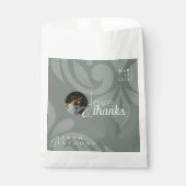 Aardse Olijf Klassieke Damast Foto Bruiloft Bedankzakje (Voorkant)