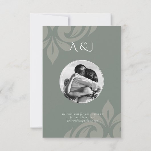 Aardse Olijfschrift Damask Fotobruiloft Save The Date (Achterkant)