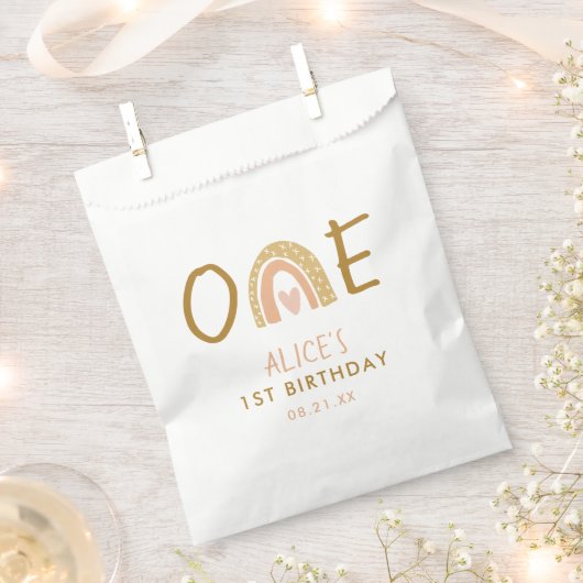 Aardse Regenboog Meisje 1e Verjaardag Bedankzakje (Geknipt)