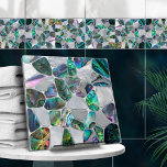 Abalone Shell en Pearl - Cellen Collage N16 Tegeltje<br><div class="desc">Deze prachtige tegel maakt deel uit van mijn Abalone Dream collectie. Gebruik het alleen of in combinatie met andere tegels om een verbluffende look in de badkamer of tegel te creëer - accentmozaïek achter de mixer of badkuip bijvoorbeeld, of gebruik ze voor ambachten - betegelde tafel of tegel spiegel lijst....</div>