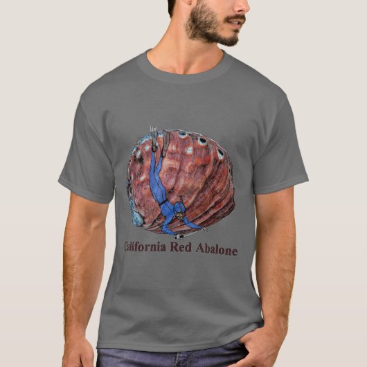 Abalone Shell met een Freediving Diver URM T-shirt (Voorkant)