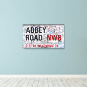Abbey Road Sign Londen bedekt met graffiti Canvas Afdruk (Insitu (Houten vloer))