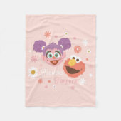 Abby Cadabby en Elmo | Flowers Forever Fleece Deken (Voorkant)