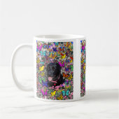 Abby in Butterflies Mok - Zwarte labrador (Links)