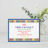 ABC-alfabet blokkeert uitnodiging voor eerste Baby (Staand voorkant)