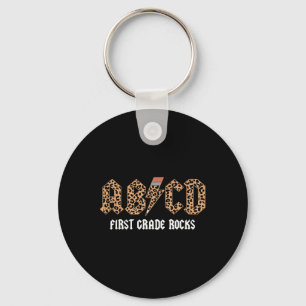 ABCD Rocks First Grade Terug naar School Leopard T Sleutelhanger