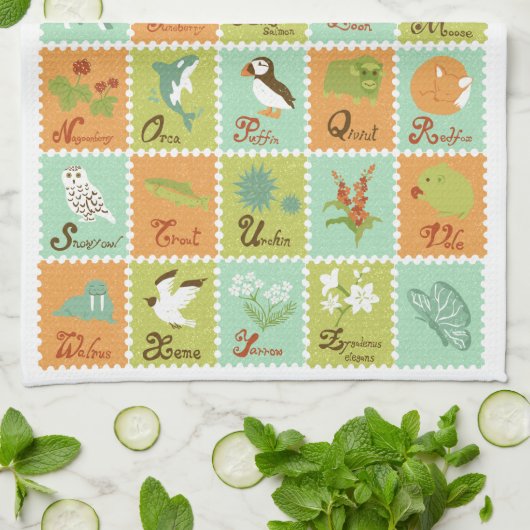 ABC's... Alaskan Wildlife Theedoek (Gevouwen)