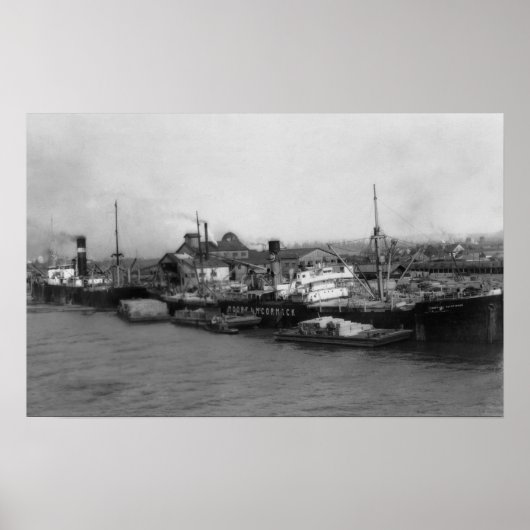 Aberdeen, WA - Uitzicht Waterfront en scheepvaart Poster (Voorkant)