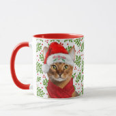 Abessijnse kat in een kerstmuts met hulst Kerstmis Mok (Links)