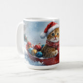 Abessijnse kat in slee laat het sneeuwen Kerstmis Koffiemok (Voorkant links)