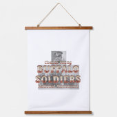 ABH Buffalo Soldaten die in de bosbouw zitten Hangend Wandkleed (Voorkant)