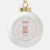 Abigail | Aangepaste Roze Teddybeer Nursery Design Keramische Bal Ornament (Voorkant)