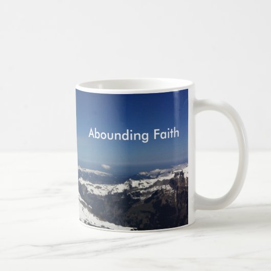 Abounding Faith Mok Mountain (Rechts)