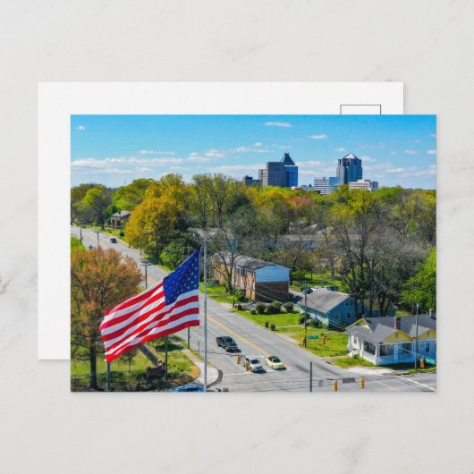 Above Greensboro NC skyline with American Flag Feestdagenkaart (Voorkant / Achterkant)