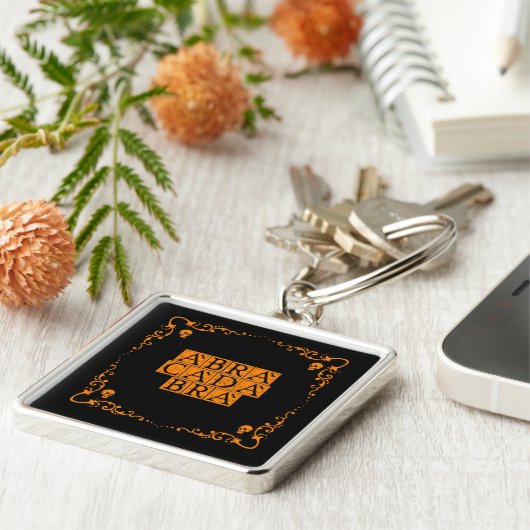 Abracadabra Magic Word Button Sleutelhanger (Zijkant)