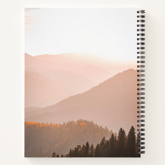 Abraham-Hicks Wet van Attractie Quote Mountains Notitieboek (Achterkant)