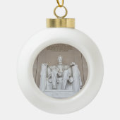 Abraham Lincoln Statue Keramische Bal Ornament (Voorkant)