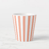 Abrikoos en witte verticale strepen latte mok (Voorkant)