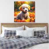 Abrikozenpuppy in herfstbladeren canvas afdruk (Insitu (Slaapkamer))