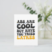 Abs zijn cool, maar heb je geprobeerd Latkes Chano Uitnodiging Briefkaart (Staand voorkant)