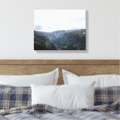 Absaroka-Beartooth Mountain Valley Kleur 11x14 Canvas Afdruk (Insitu (Slaapkamer))