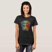 Absoluut Geweldige sinds augustus 1976 Man Woman B T-shirt (Voorkant volledig)