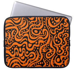 Abstract 041211 - Oranje en zwart Laptop Sleeve