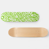 Abstract 041211v1 - Martian Green over White Persoonlijk Skateboard (Horizontaal)