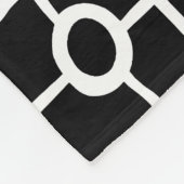 Abstract 070517 - White on Black Fleece Deken (Hoek)